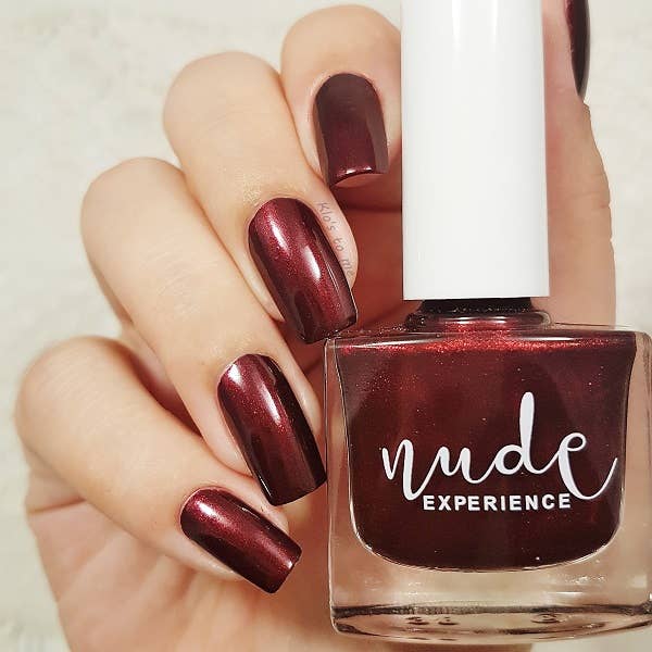 Nude Experience Nagellack – Scala | Perlendes Rot-Schwarz | Vegan