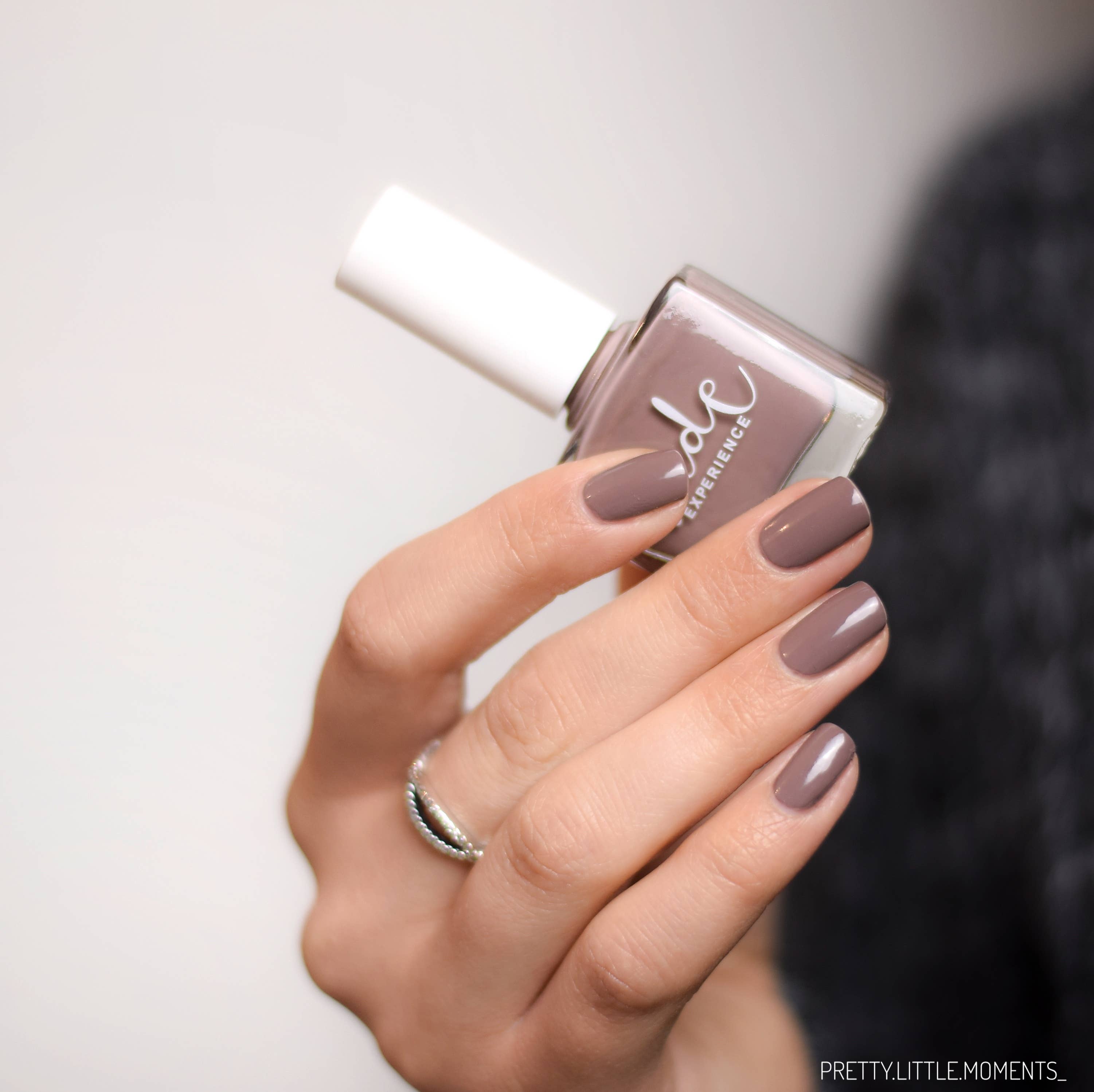 Nude Experience Bio-Nagellack – Bijou | Taupe | Vegan