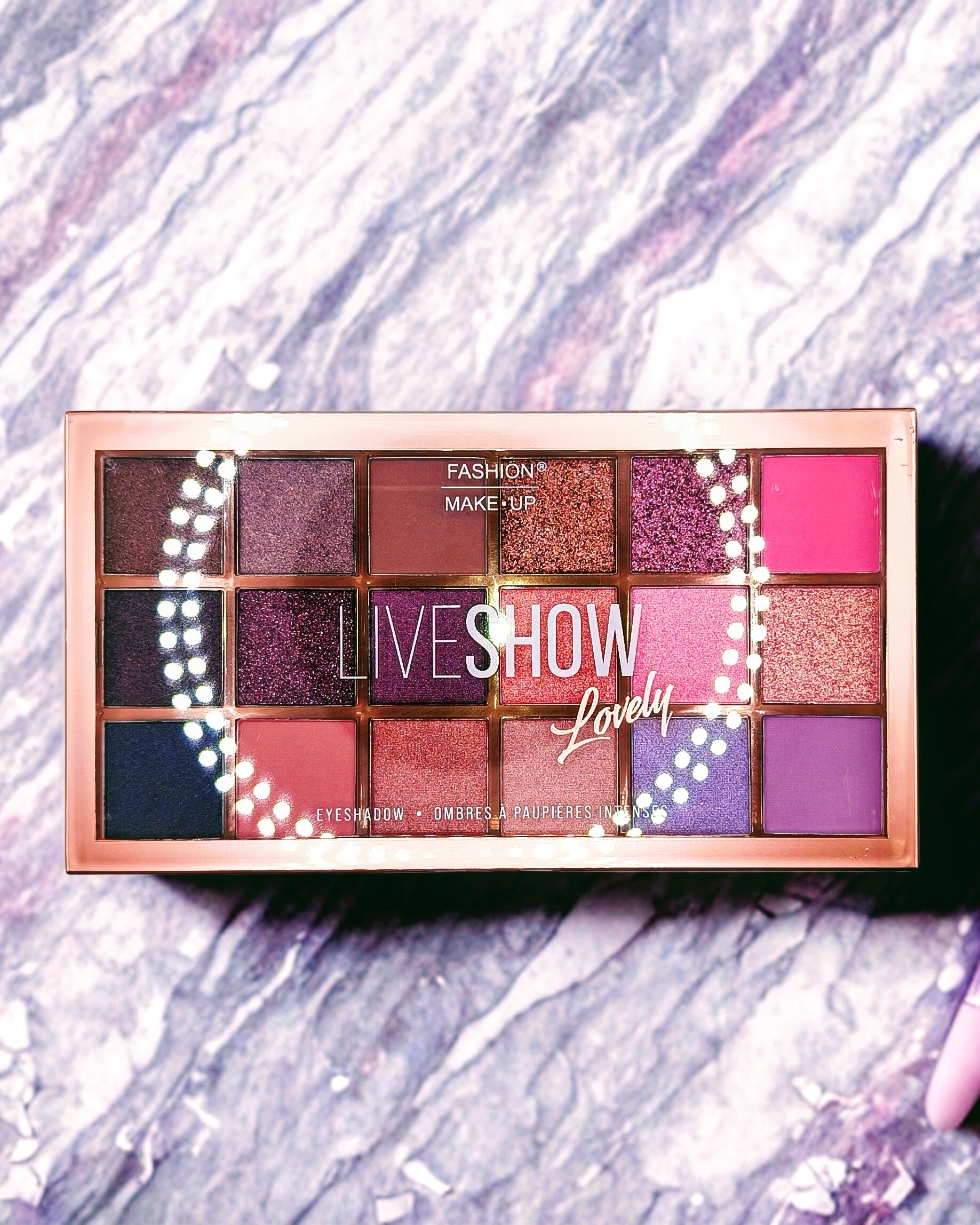 LIDSCHATTENPALETTE „LIVESHOW“ N°03 – LOVELY